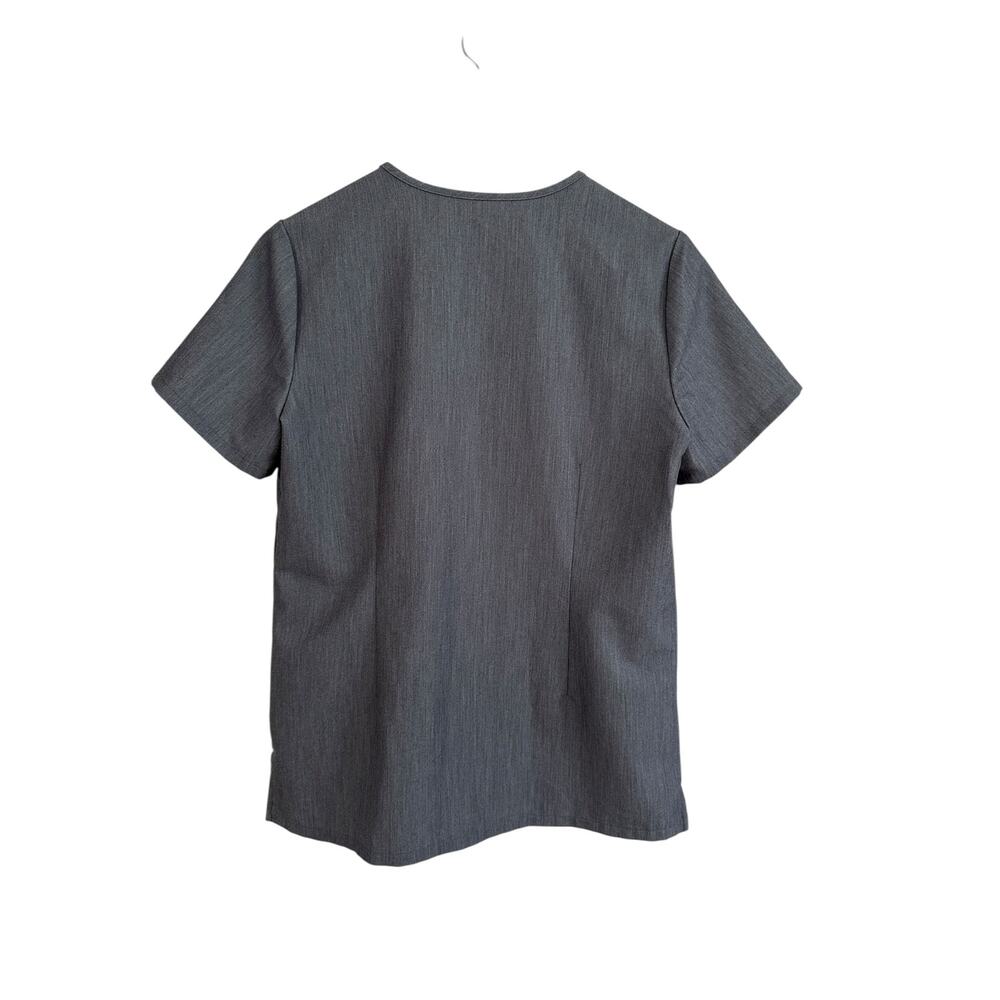 NEW Figs Casma Scrub Top Three Pocket Short Sleeve Graphite Gray Size Small - Picture 5 of 5
